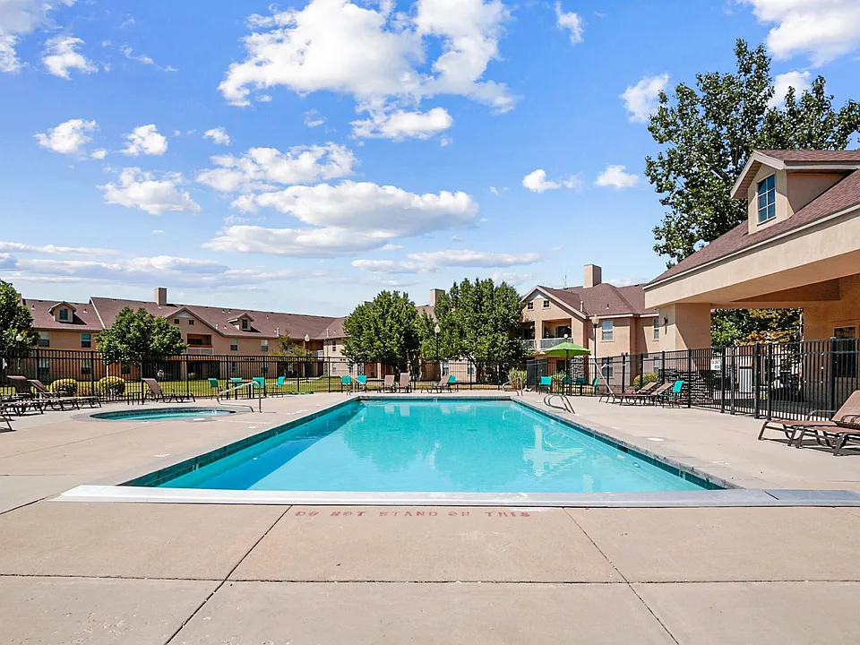 Rose Cove Apartment Homes