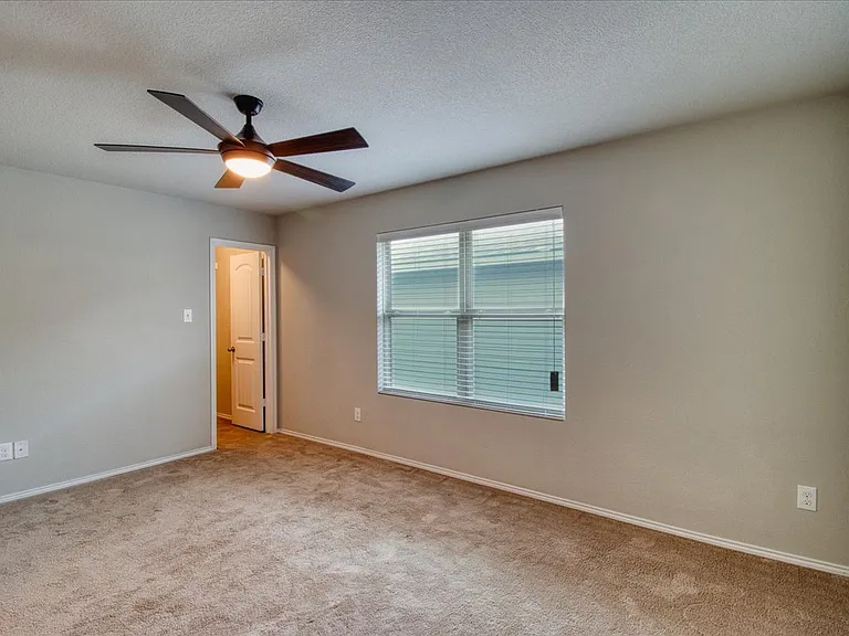3012 Whitetail Chase Dr — Photo 17