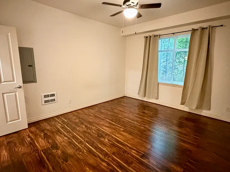 20028 15th Ave NE #106 — Photo 13