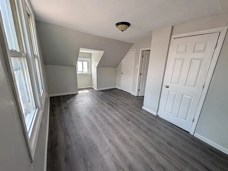 295 S Clinton St #202 — Photo 4