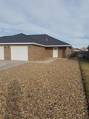121 Limestone #C Photo 1