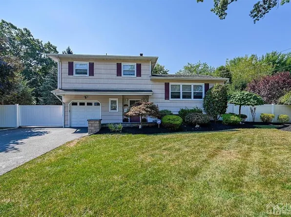 123 Janice Dr, Spotswood, NJ 08884