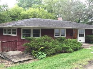 205 S Main St, Mount Carroll, IL 61053