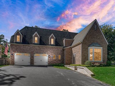 323 W Crystal Lake Ave, Crystal Lake, IL, 60014