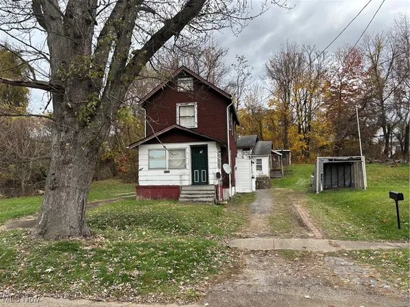 1125 N Garland Ave, Youngstown, OH 44505