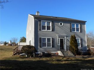 2 Summerhill Rd #2, Wallingford, CT 06492