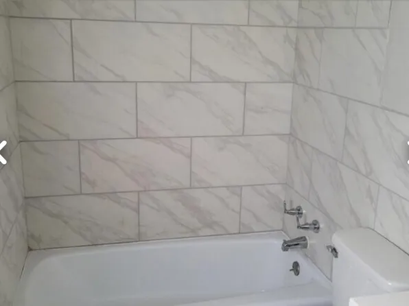 1535 Hiram Ave #4, Niles, OH 44446