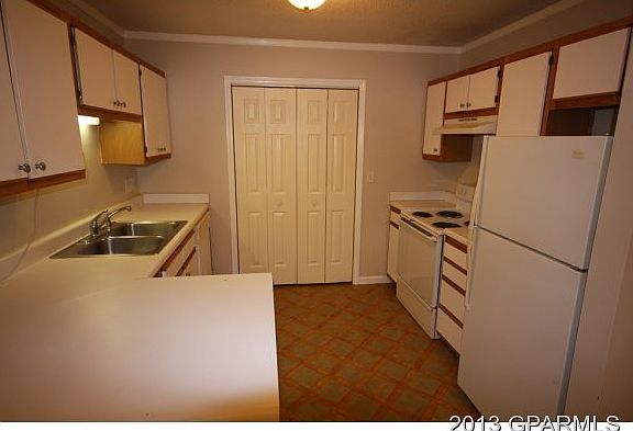 4th image of 111 Breezewood Drive #B