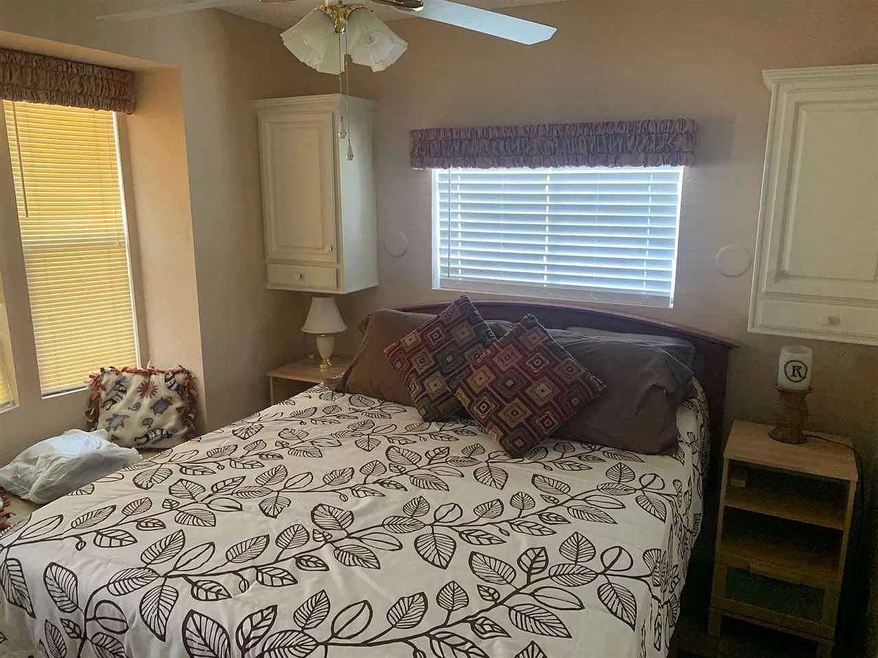 1 bed, 1.0 bath, 420 sqft, $1,100 — Photo 4