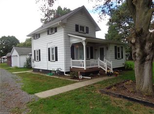 218 Elm St N, Gnadenhutten, OH