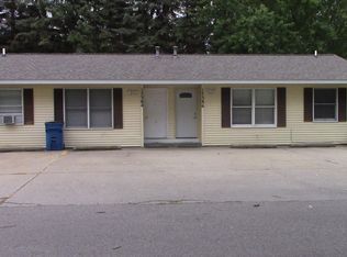 17384 Lane Ave, Spring Lake, MI 49456