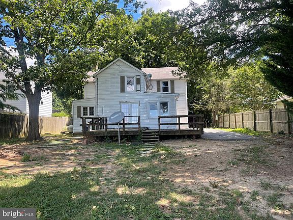 4th image of 28025 Creamery St