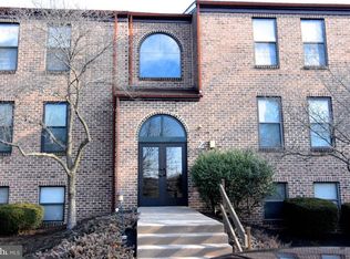 2C Olympic Dr, Reading, PA 19607