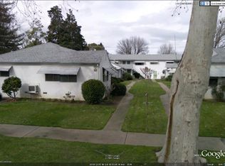 321 W Locust St, Lodi, CA 95240