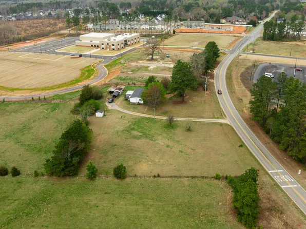 2092 Hicks Rd, Youngsville, NC 27596