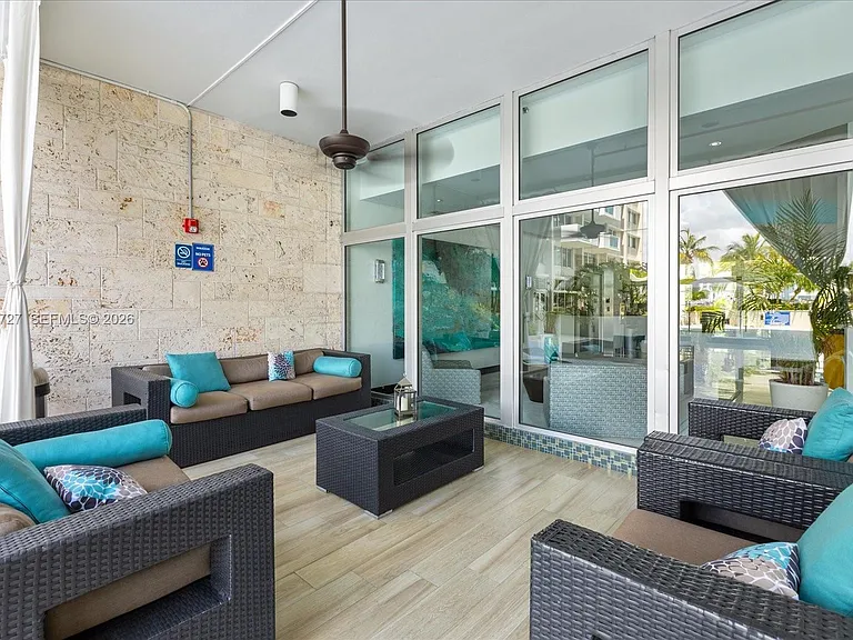 1200 West Ave #Penthouse 11 — Photo 25