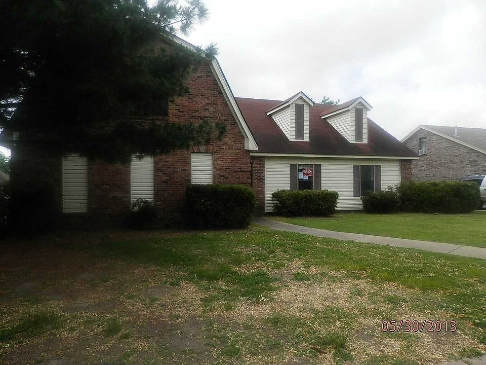 1st image of 101 W Alicia St
