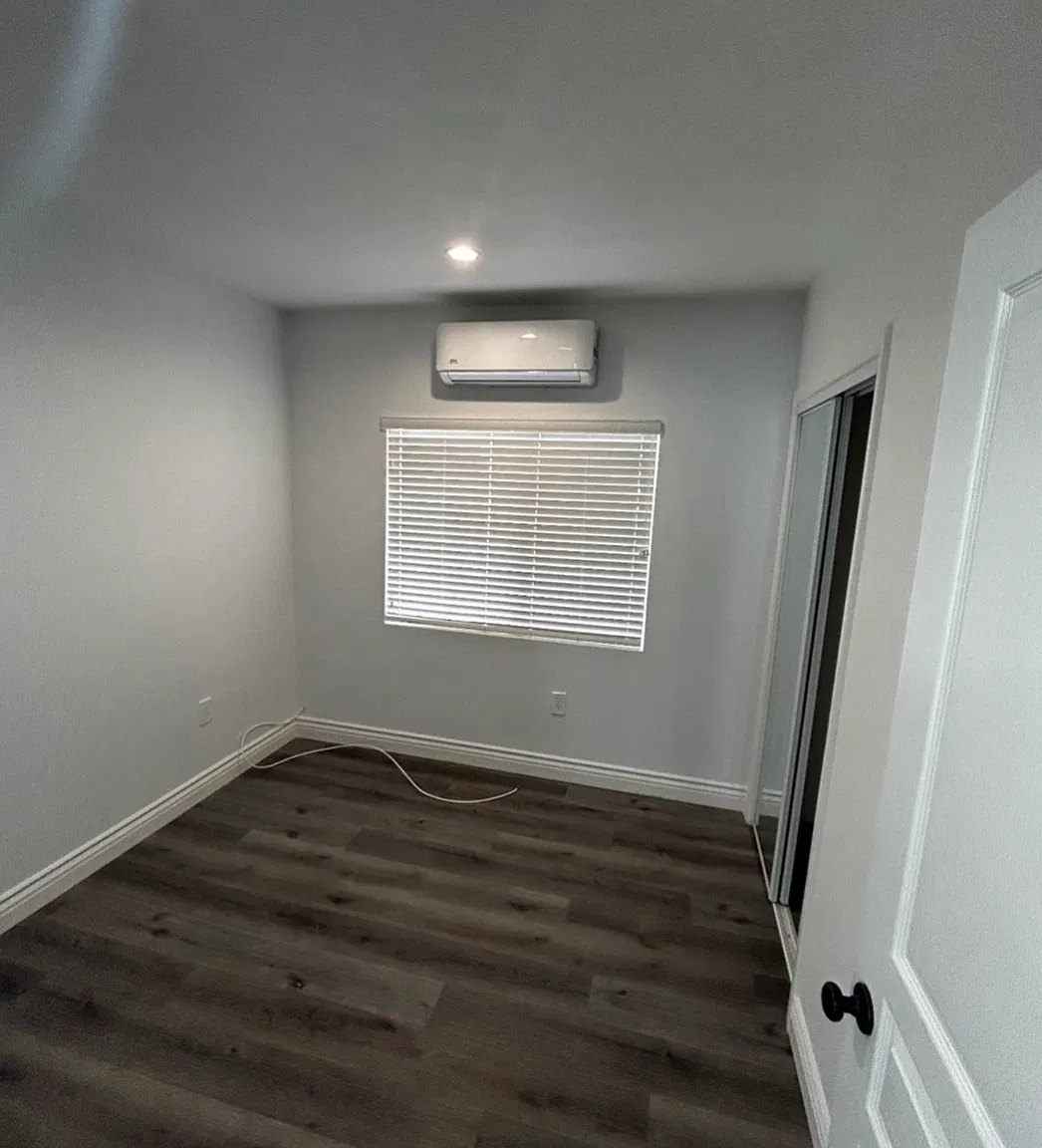 Pendleton St, Sun Valley — Photo 4