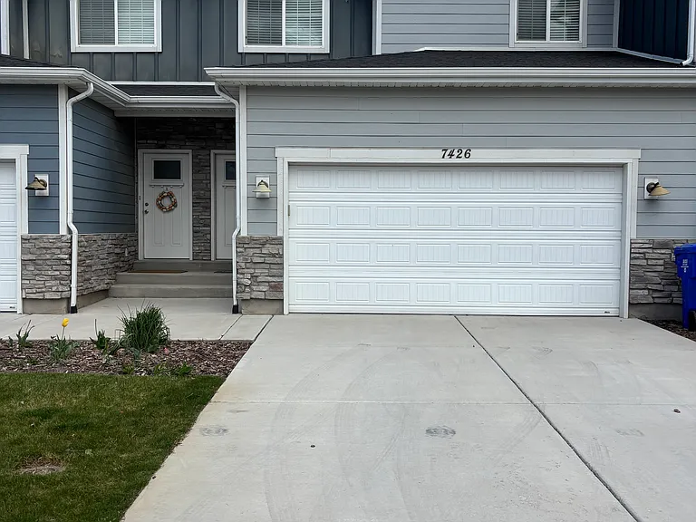 7426 N Cottage Ln — Photo 15