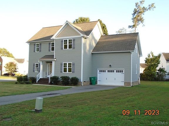 3rd image of 1409 Neblett Ct