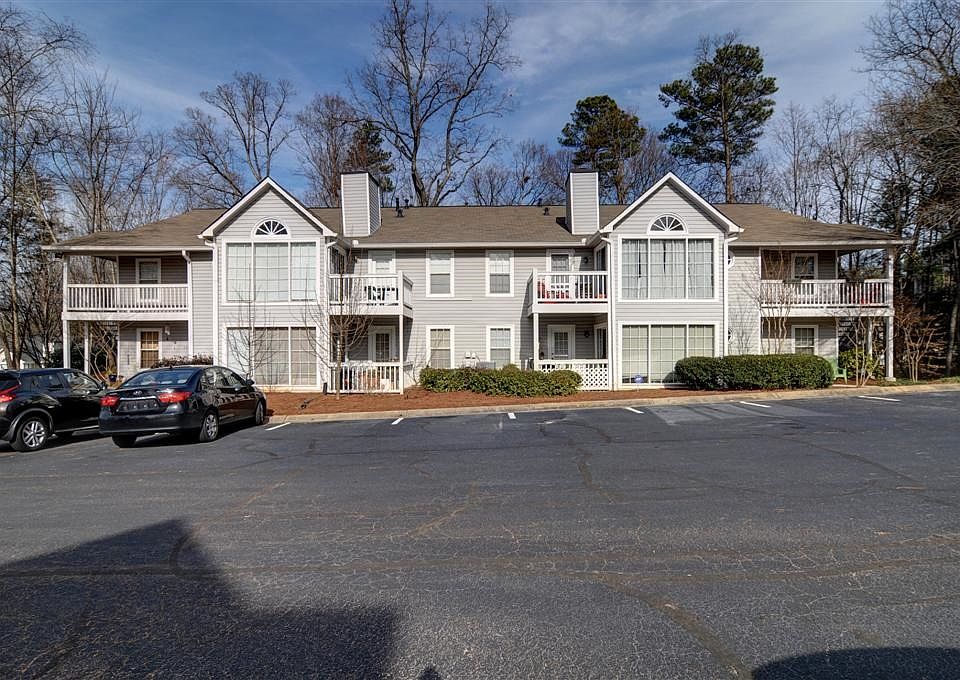 1st image of 2204 Countryside Pl SE