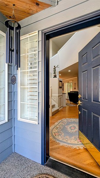 4th image of 18431 12th Drive SE