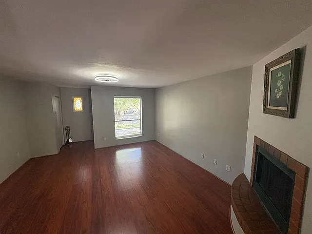 1425 E Desert Cove Ave #34 — Photo 3
