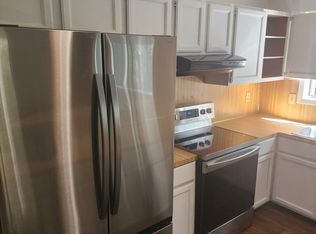 152 A&b Cedar Ter #B, Chapel Hill, NC 27516
