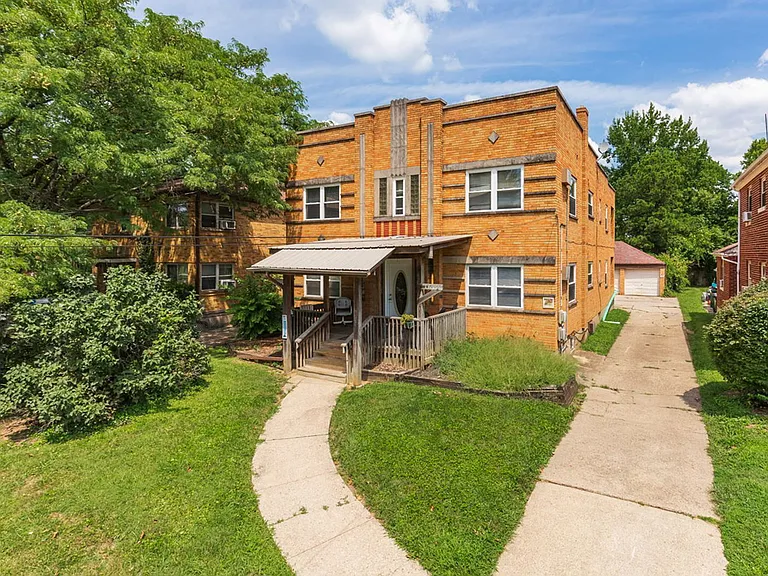 1672 Llanfair Ave #3 — Photo 1