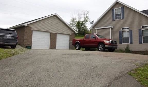 3rd image of 181 Shilo Dr