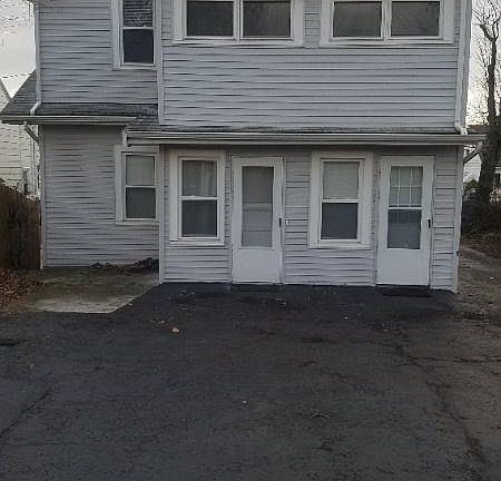 2nd image of 11 Oakwood Ave