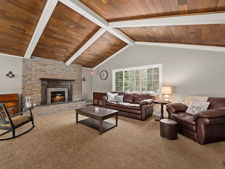 11825 N Fairwood Dr — Photo 4