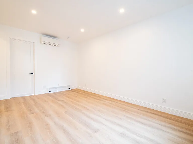4525 Brown St #2 — Photo 2