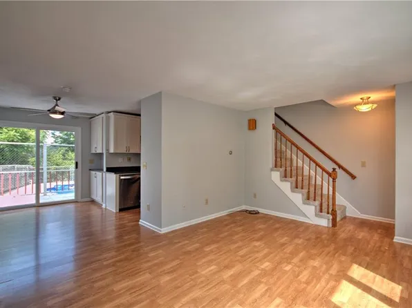 149 Church St, Manville, RI 02838