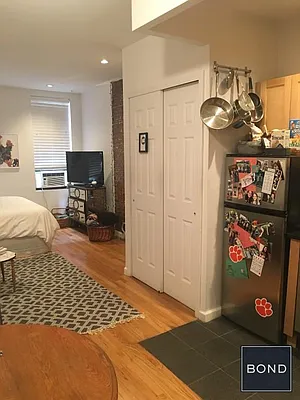 Rented by Bond New York | media 1