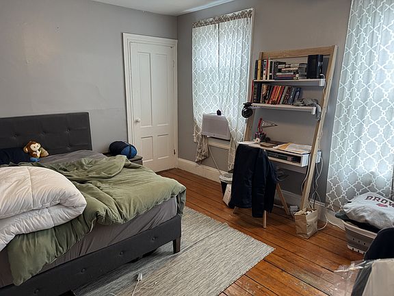 4th image of 160-162 Transit St #162-1R
