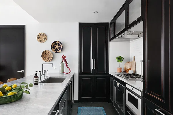 Sold by Compass | media 4