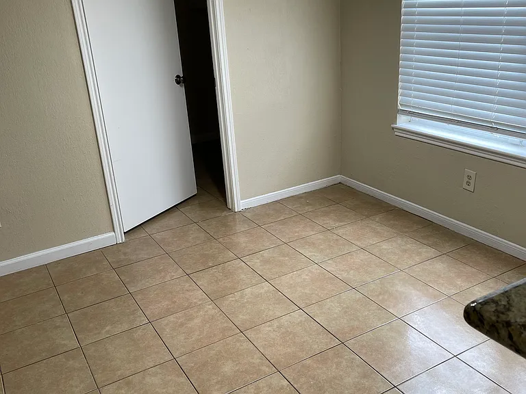 2914 Arrowhead Dr — Photo 14