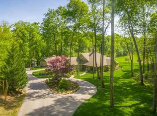 1128 Boy Scout Rd, Hixson, TN 37343