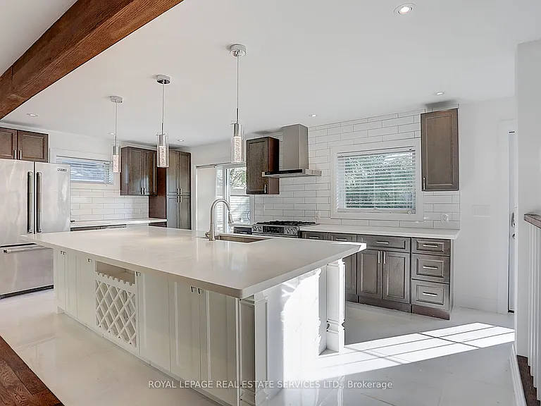 304 Felan Ave — Photo 29