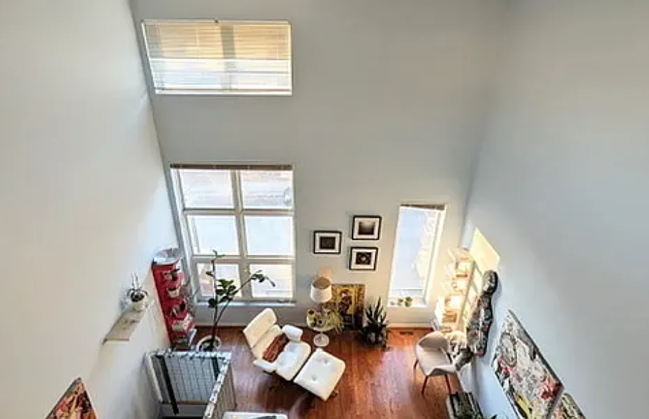 2 bed, 2.5 bath, 1281 sqft, $2,100 — Photo 4