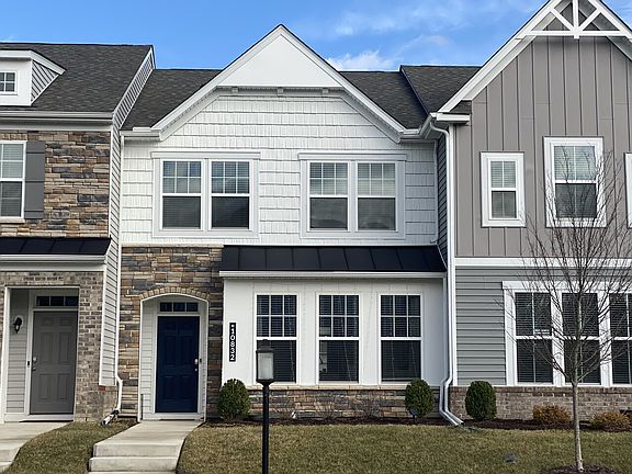 3rd image of 10832 Ashton Poole Pl #1