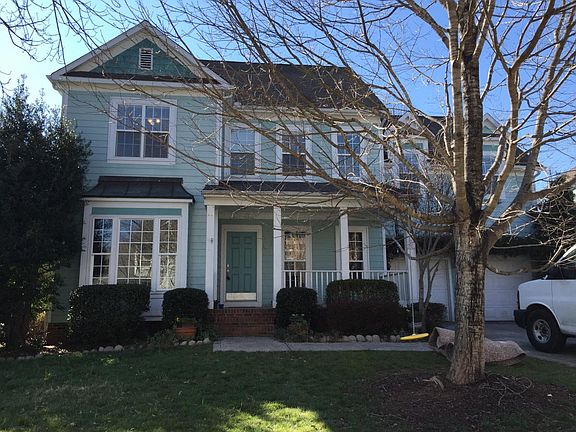 Lovely 3BR 3BA home short walk to Birkdale Village, shopping and restaurants, pool, tennis, clubhouse, walking trails.