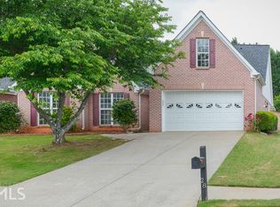 28 Ludwick Ln, Lawrenceville, GA 30046