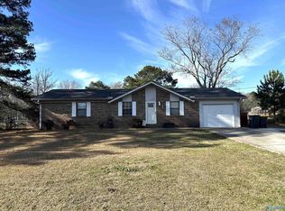 226 Cedar St, Decatur, AL 35603