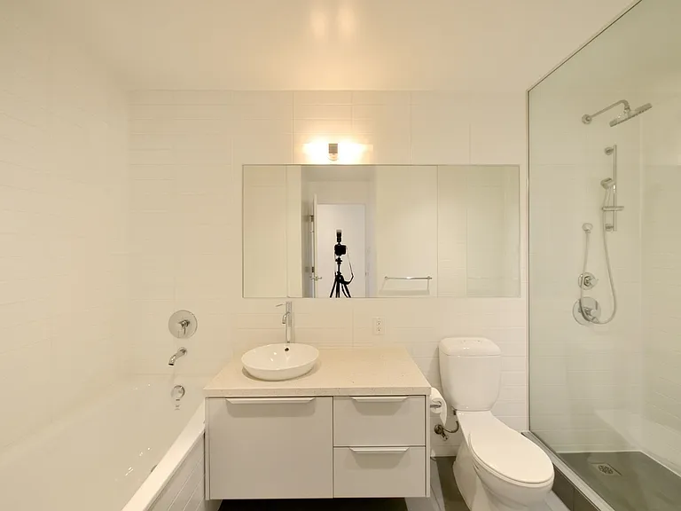 71 E Pender St #503 — Photo 8
