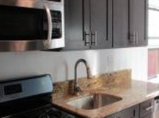 3524 28th St, Astoria, NY 11106