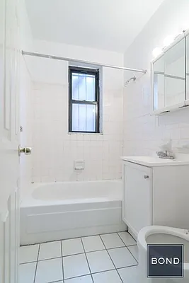 Rented by Bond New York | media 10