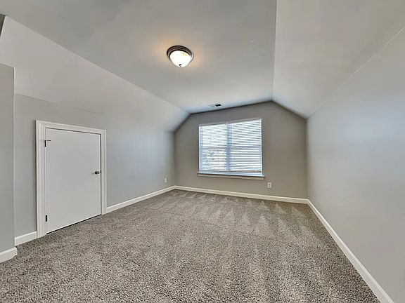 5th image of 2907 Watercrest Dr NW