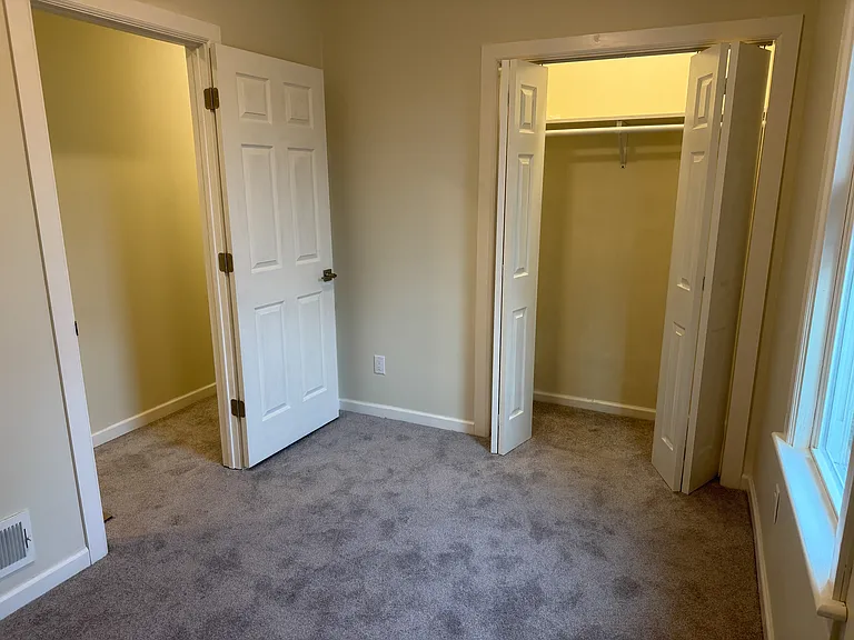 333 Ashland Ave #L — Photo 13